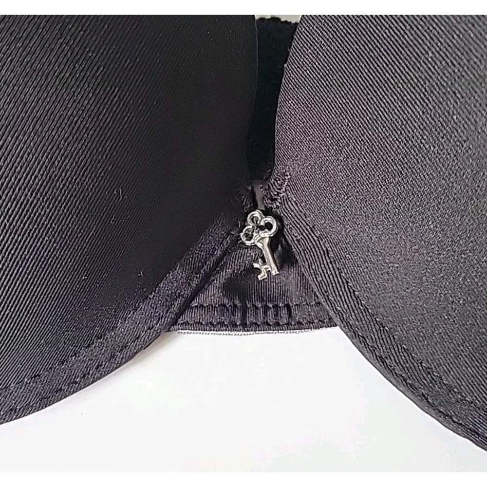 Rhonda Shear Va Va Voom Convertible Push‎ Up Bra 34DD Black 81985 Basic Neutral